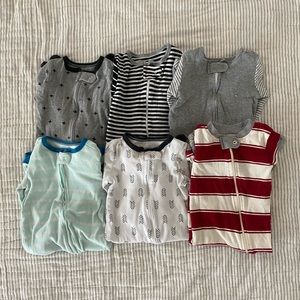 3-6 mo sleep and play set